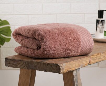 Spaces Luxury Egyption bath towel by Home Culture